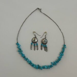 Elegant Turquoise and Silver Necklace Set